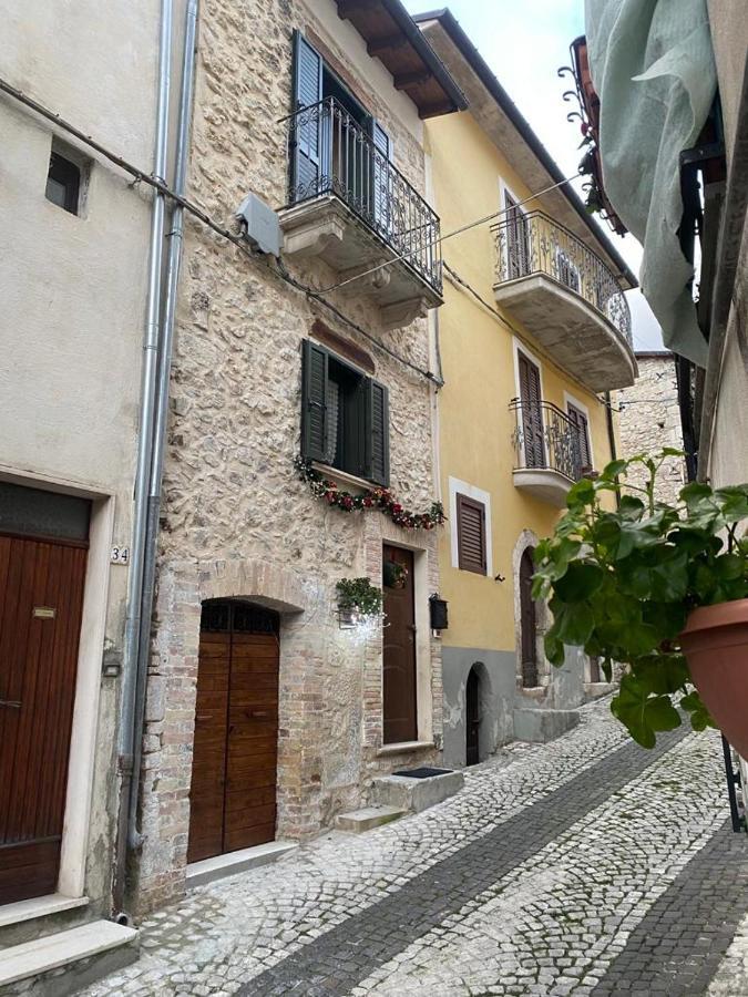La Casetta Della Nonna Caramanico Terme Luaran gambar