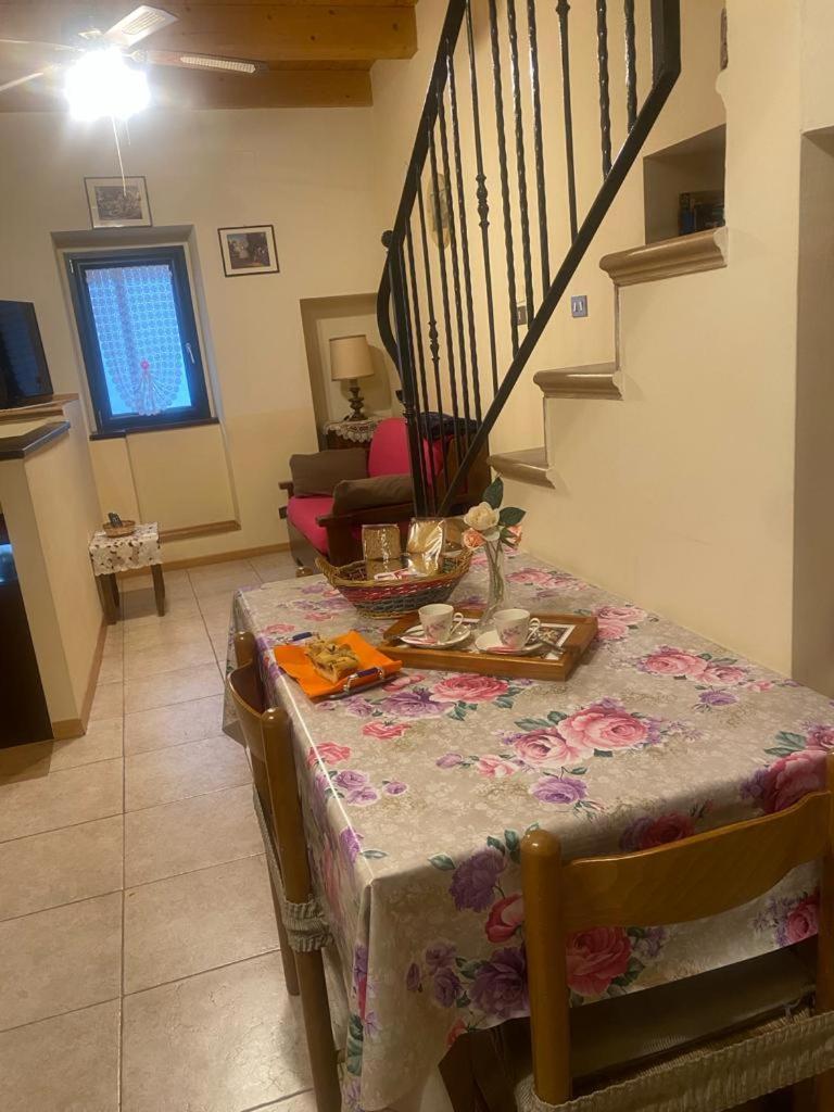 La Casetta Della Nonna Caramanico Terme Luaran gambar